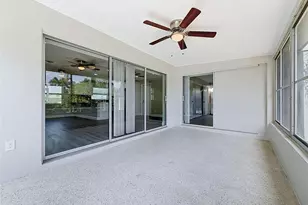 307 87th Ave NE, Saint Petersburg, FL 33702 - Photo 18