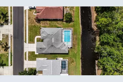 12202 Roseland Drive, New Port Richey, FL 34654 - Photo 40