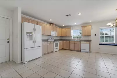 13222 Drysdale Street, Spring Hill, FL 34609 - Photo 10