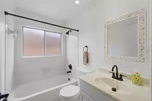 1512 Bay View St, Tarpon Springs, FL 34689 - Photo 14