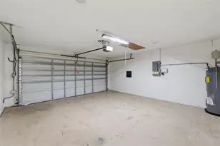 1512 Bay View St, Tarpon Springs, FL 34689 - Photo 38