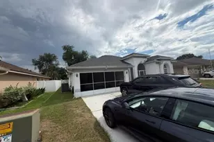6213 Ashfield Pl, Wesley Chapel, FL 33545 - Photo 2