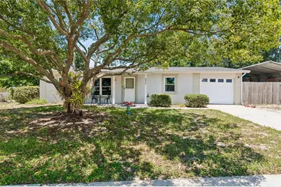 9473 Bayside Court, Spring Hill, FL 34608 - Photo 2