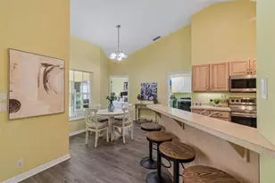 12728 Flamingo Pkwy, Spring Hill, FL 34610 - Photo 14