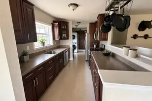 25962 Whipperwill St, Brooksville, FL 34601 - Photo 10