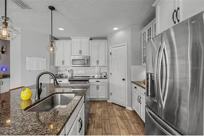 1763 Oak Hammock Court, Lutz, FL 33558 - Photo 10