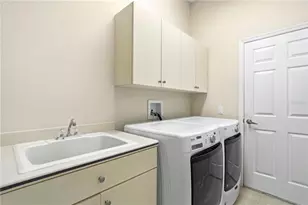 9276 Lake Cypress Loop, Weeki Wachee, FL 34613 - Photo 42