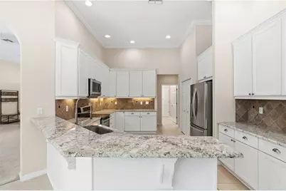 9276 Lake Cypress Loop, Weeki Wachee, FL 34613 - Photo 34