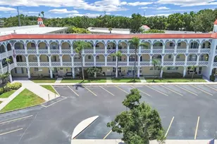 2405 Franciscan Dr, Clearwater, FL 33763 - Photo 2