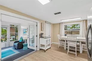 9950 Hilltop Dr, New Port Richey, FL 34654 - Photo 12