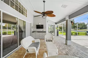 9276 Ashley Dr, Weeki Wachee, FL 34613 - Photo 34