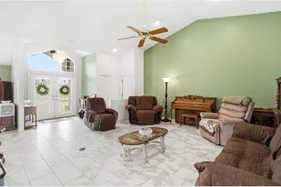 9276 Ashley Drive, Weeki Wachee, FL 34613 - Photo 16
