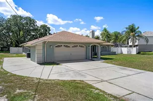 7376 Skylark Dr, Spring Hill, FL 34606 - Photo 4