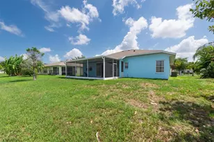 5008 25th St E, Bradenton, FL 34203 - Photo 14