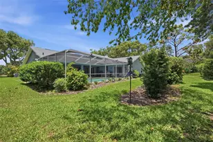 322 Hollow Oak Ct, Spring Hill, FL 34609 - Photo 32