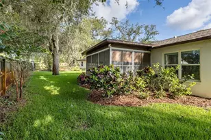 8240 Winding Wood Dr, Port Richey, FL 34668 - Photo 32