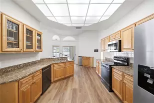 1269 Hubbard Ct, Spring Hill, FL 34608 - Photo 2