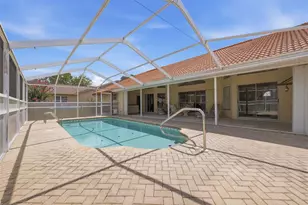 1269 Hubbard Ct, Spring Hill, FL 34608 - Photo 4