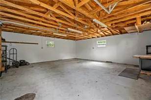 6030 Hugo Ave, Spring Hill, FL 34608 - Photo 32