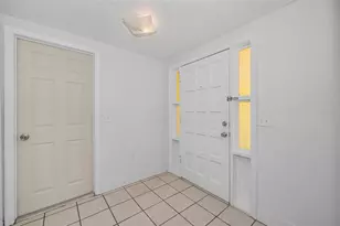 5817 10th Ave, New Port Richey, FL 34652 - Photo 4