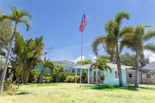 136 Maryland Ave, Palm Harbor, FL 34683 - Photo 1