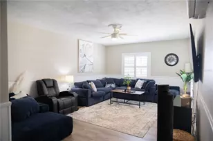 136 Maryland Ave, Palm Harbor, FL 34683 - Photo 6
