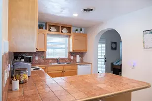136 Maryland Ave, Palm Harbor, FL 34683 - Photo 8
