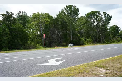 18284 Commercial Way, Weeki Wachee, FL 34614 - Photo 2