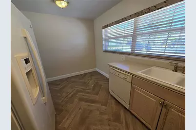 2887 Bel Forest Drive, Largo, FL 33770 - Photo 6