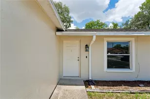 4362 Azora Rd, Spring Hill, FL 34608 - Photo 4