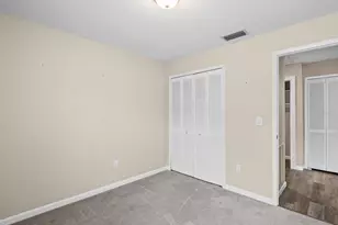 1105 Tuxford Dr, Brandon, FL 33511 - Photo 20