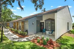6410 Nature Preserve Ln, Spring Hill, FL 34606 - Photo 4