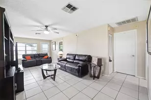 4903 Leyte Ct, New Port Richey, FL 34655 - Photo 4