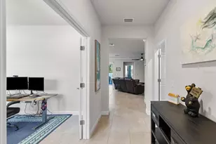 9401 Highland Hls Dr, Hudson, FL 34667 - Photo 6