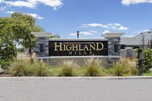 9401 Highland Hls Dr, Hudson, FL 34667 - Photo 2