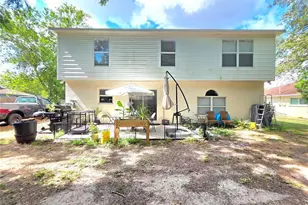 9055 Pemberton St, Spring Hill, FL 34608 - Photo 32