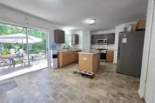 9055 Pemberton St, Spring Hill, FL 34608 - Photo 6