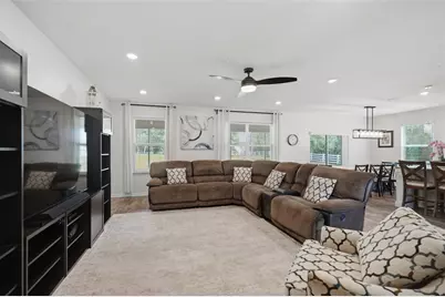 9025 Mazette Road, Weeki Wachee, FL 34613 - Photo 8