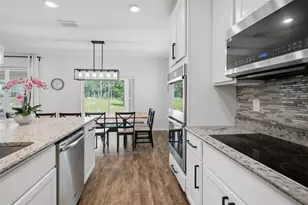 9025 Mazette Rd, Weeki Wachee, FL 34613 - Photo 22