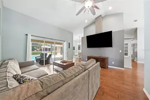 11109 Golden Eagle Ave, Weeki Wachee, FL 34613 - Photo 8