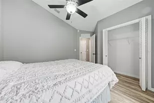 11109 Golden Eagle Ave, Weeki Wachee, FL 34613 - Photo 28