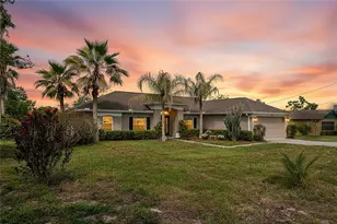 13114 Lawrence St, Spring Hill, FL 34609 - Photo 4