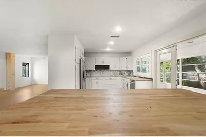 8725 Erie Lane, Parrish, FL 34219 - Photo 14