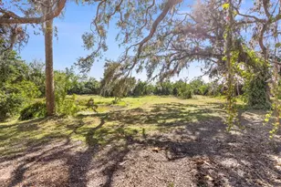 8725 Erie Ln, Parrish, FL 34219 - Photo 4