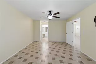 6525 Pine Walk Dr, New Port Richey, FL 34655 - Photo 20
