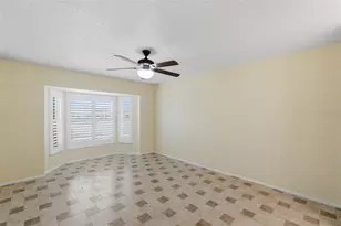 6525 Pine Walk Dr, New Port Richey, FL 34655 - Photo 18