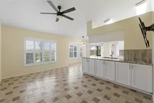 6525 Pine Walk Dr, New Port Richey, FL 34655 - Photo 12