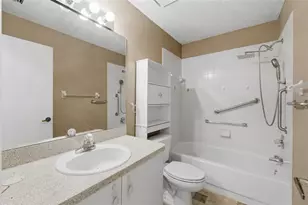 6525 Pine Walk Dr, New Port Richey, FL 34655 - Photo 26