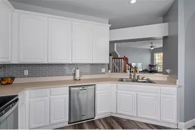 27642 Pleasure Ride Loop, Wesley Chapel, FL 33544 - Photo 16
