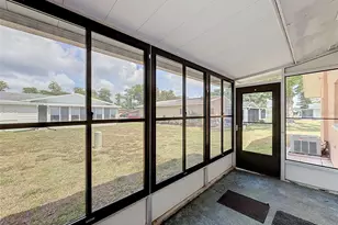 12024 Bayonet Ln, New Port Richey, FL 34654 - Photo 32